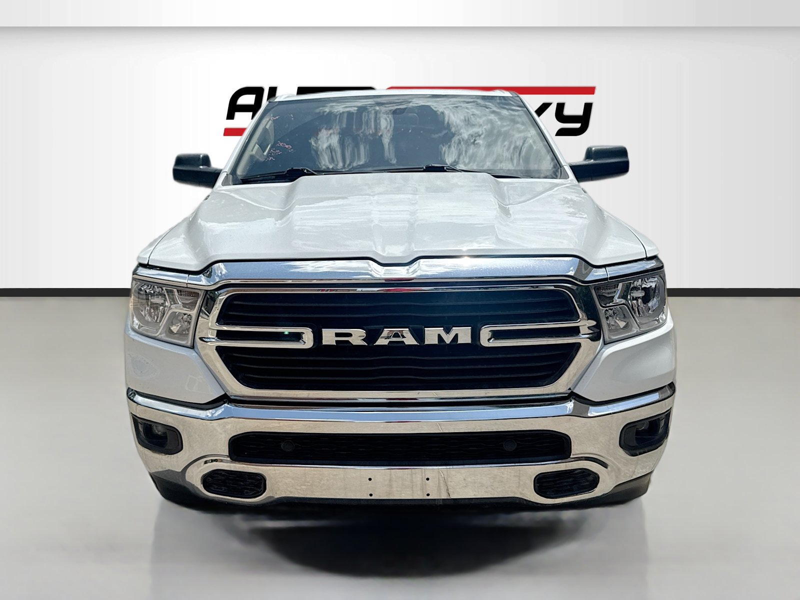 ram ram 1500 pickup 2019 1C6RREMT6KN912868 image ram ram 1500 pickup 2019 1C6RREMT6KN912868 image